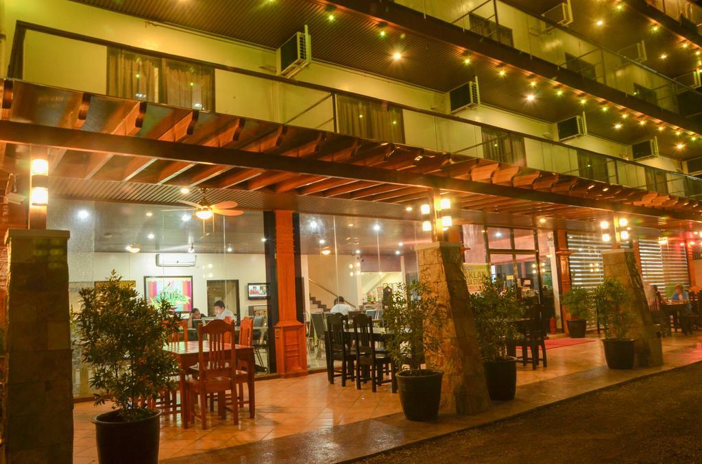 The Premiere Business Hotel Kalibo Exterior foto