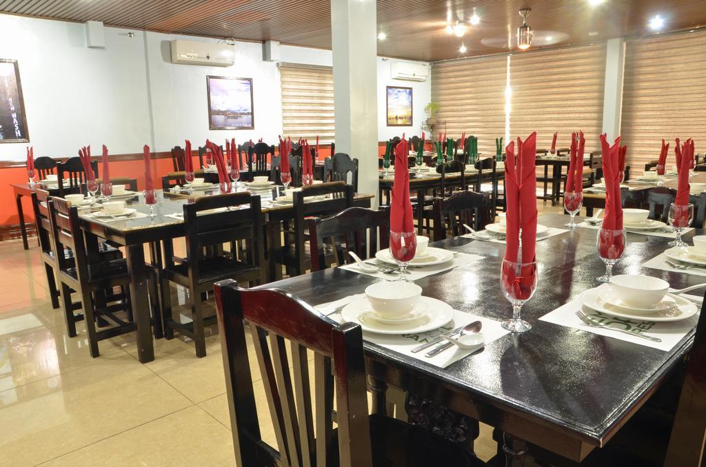 The Premiere Business Hotel Kalibo Exterior foto