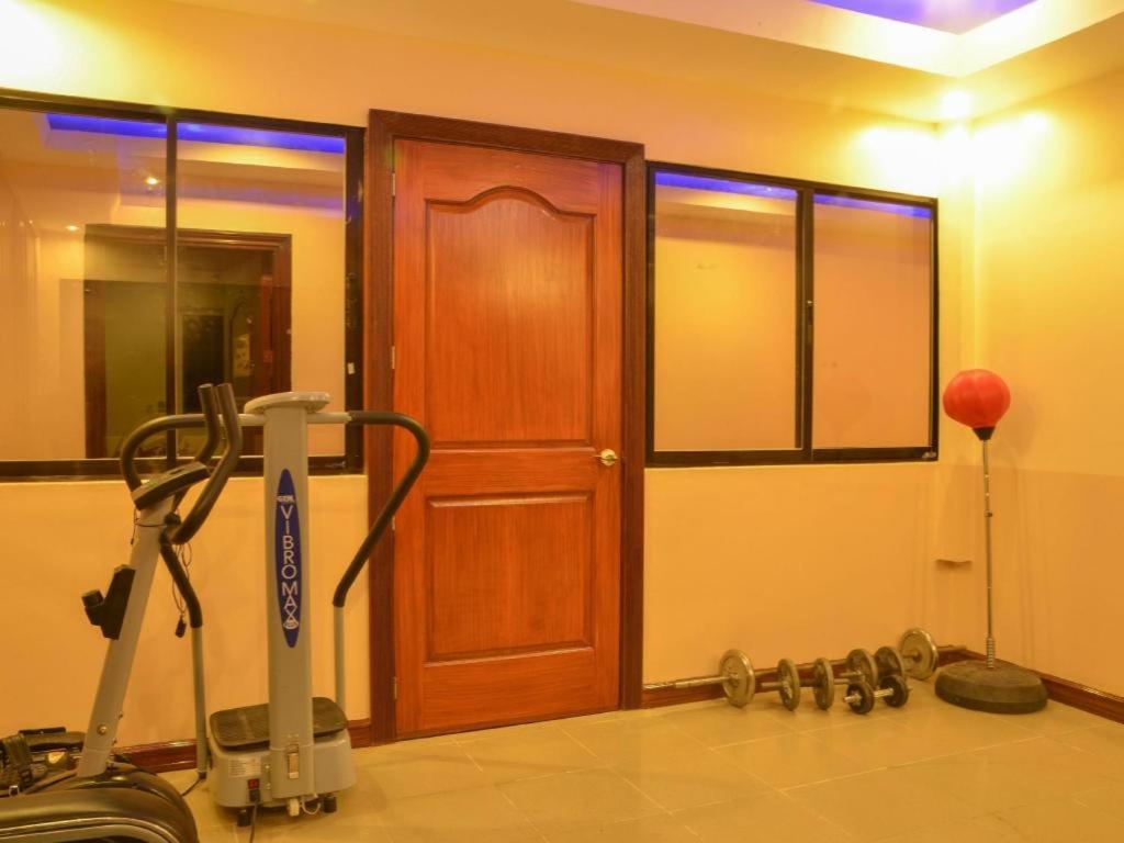 The Premiere Business Hotel Kalibo Exterior foto