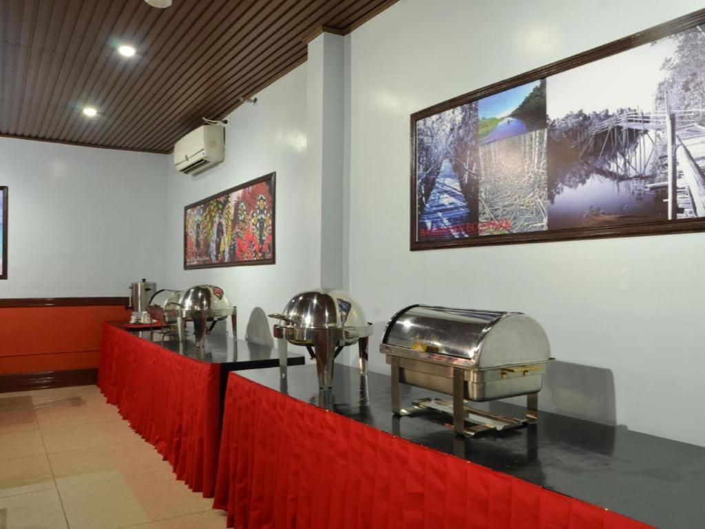 The Premiere Business Hotel Kalibo Exterior foto